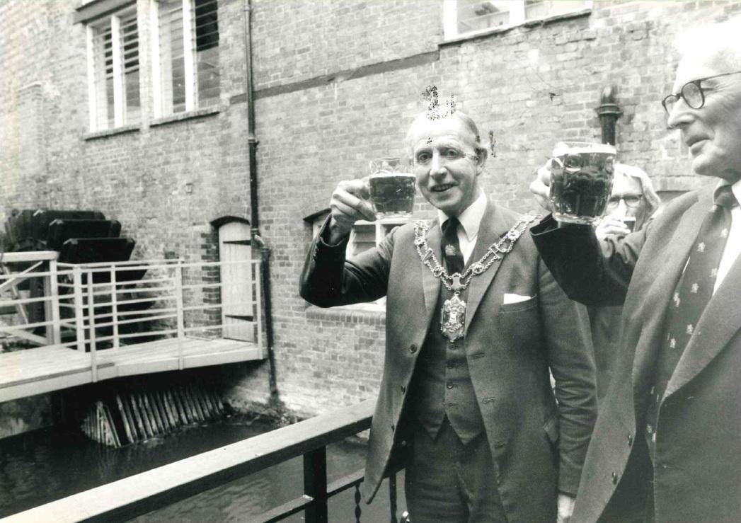 Lord Mayor Dr Frank Garside and Col Bill Morrell in the sampling room in 1998 