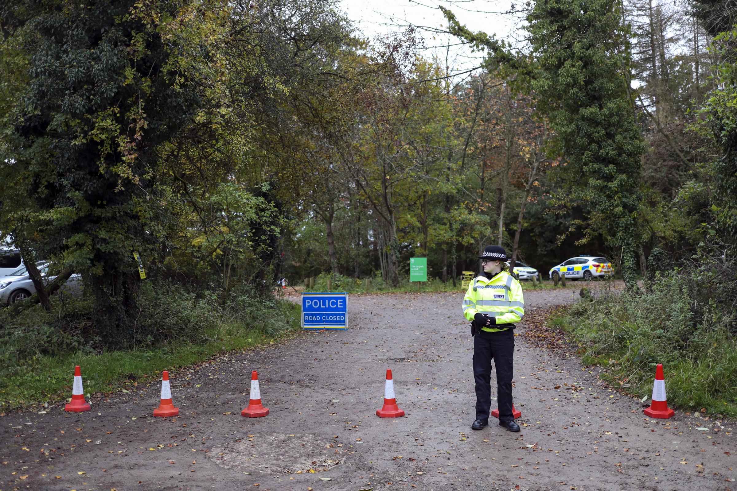 Police at Watlington Hill. Above, the smashed windscreen