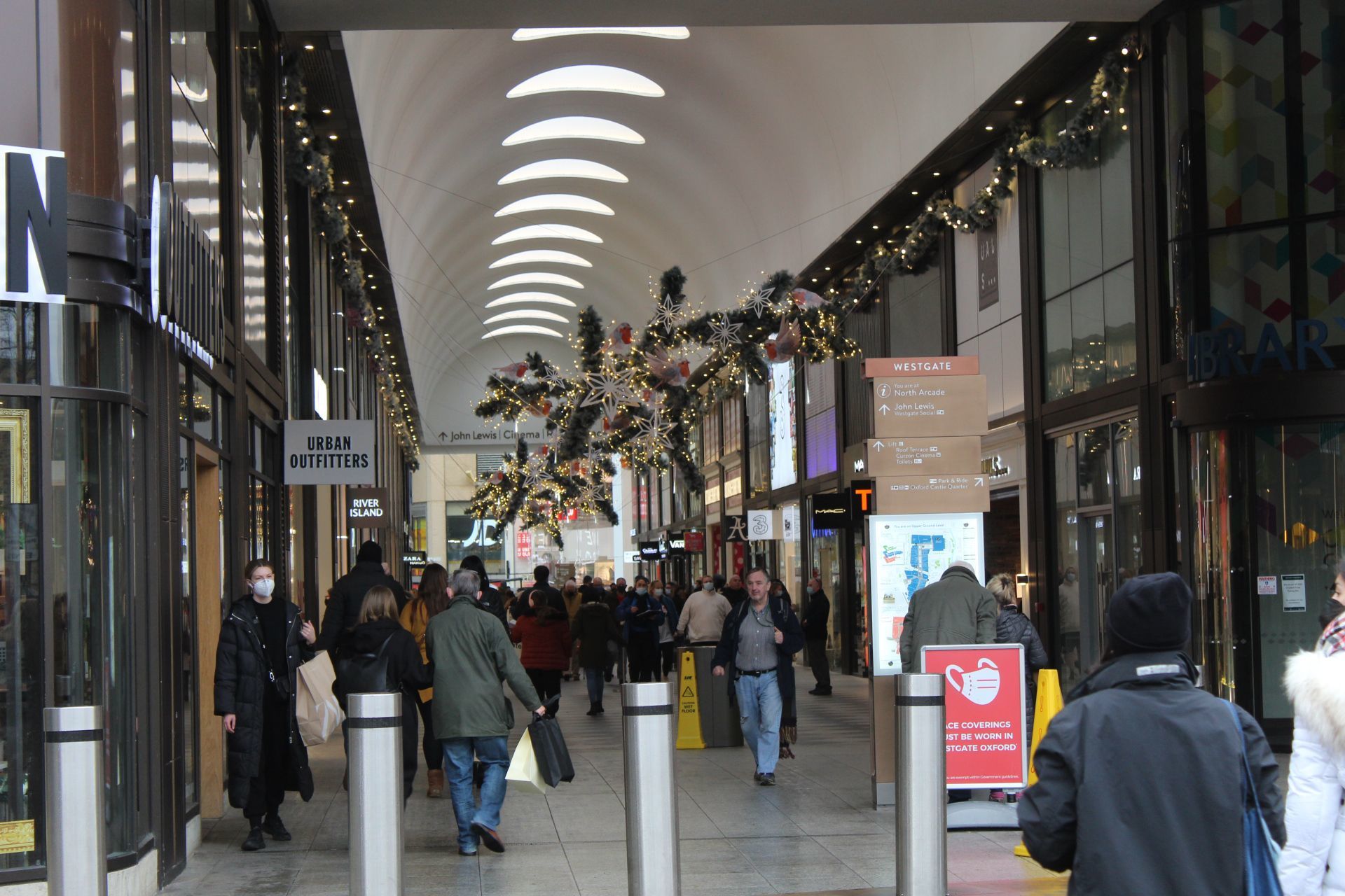 Shoppers in the Westgate Centre, Oxford, on Boxing Day 2021